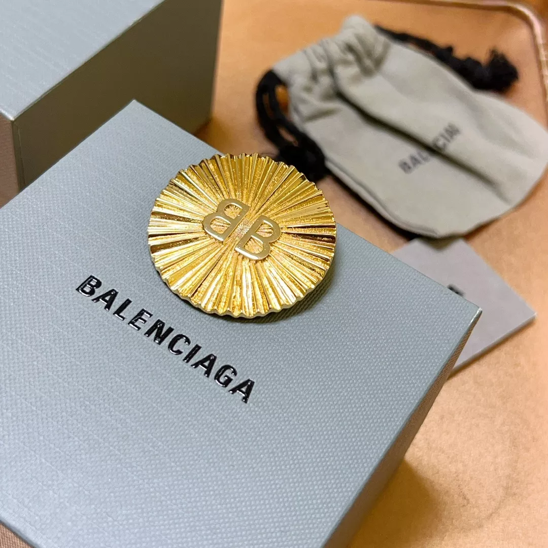 balenciaga brooches pour femme s_12b03721